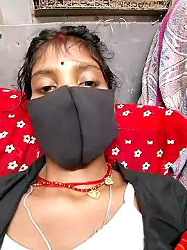 Snapshot of Cuty_kinjal chatting on 10.09.25 Cuty kinjal online show from 10.09.25