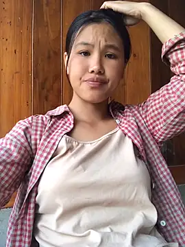 Snapshot of Mai_lovely chatting on 10.03.25 Mai lovely online show from 10.03.25