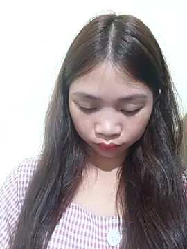 Snapshot of Mayy1 chatting on 10.05.25 Mayy1 online show from 10.05.25