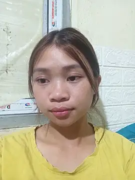 Snapshot of Mayy1 chatting on 10.11.25 Mayy1 online show from 10.11.25