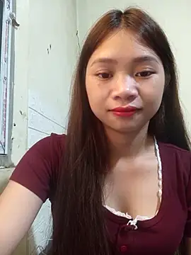 Snapshot of Mayy1 chatting on 10.17.25 Mayy1 online show from 10.17.25