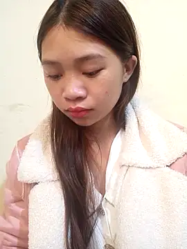 Snapshot of Mayy1 chatting on 10.23.25 Mayy1 online show from 10.23.25