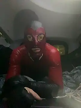 Snapshot of imslutforanyone chatting on 11.02.25 imslutforanyone online show from 11.02.25