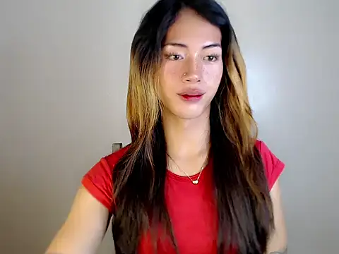 Snapshot of ashley_bombshell chatting on 10.16.25 ashley bombshell online show from 10.16.25