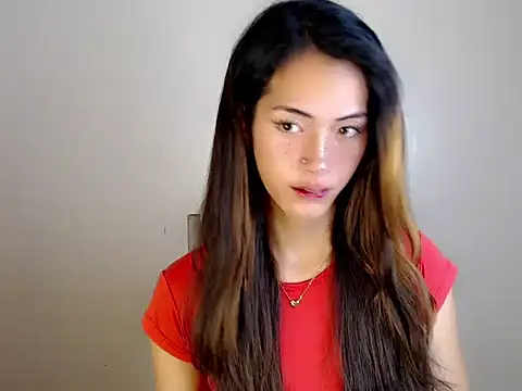 Snapshot of ashley_bombshell chatting on 10.19.25 ashley bombshell online show from 10.19.25