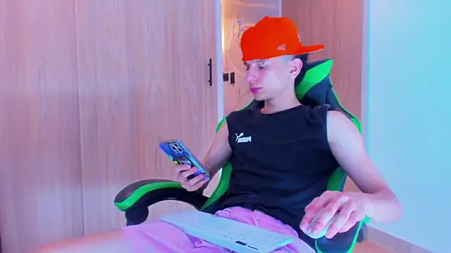 Skinny batman online show from 10.08.25