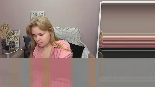 Snapshot of Melissa_199 chatting on 10.24.25 Melissa 199 online show from 10.24.25