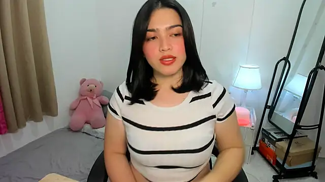 BubbbleButtDemi online show from 10.11.25