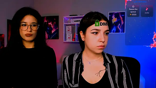 justcamila  online show from 10.15.25