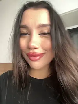 Snapshot of kiss_Lissa chatting on 09.29.25 kiss Lissa online show from 09.29.25