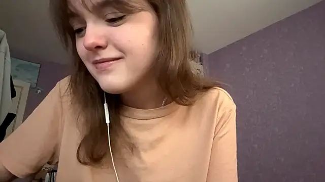 Snapshot of ShannanJou chatting on 10.25.25 ShannanJou online show from 10.25.25
