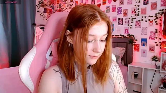 Ayla Hicks online show from 11.08.25