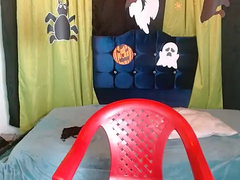 susi boobs1 online show from 10.31.25