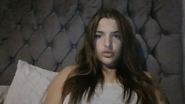 YourBabyx69x online show from 10.11.25