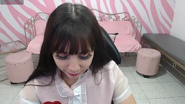 saabrina  online show from 10.14.25