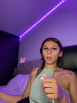 aliisonn   parker26 online show from 10.03.25