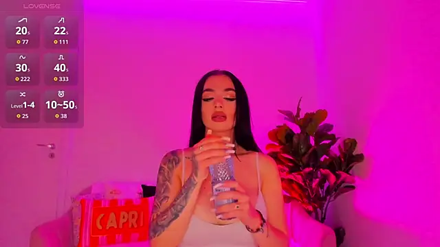 TiaBelle online show from 11.10.25