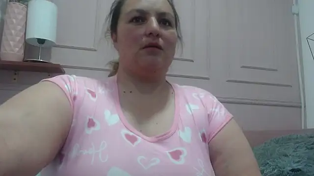 Snapshot of SweetRouse__ chatting on 09.27.25 SweetRouse online show from 09.27.25