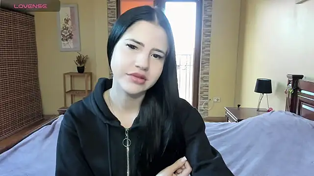 Malibu J online show from 10.14.25