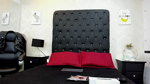 alana johnson 0 online show from 05.22.26