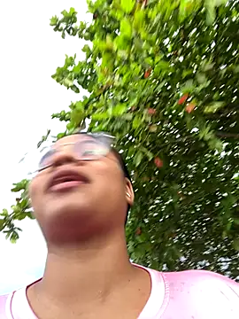 Snapshot of britanny-stone chatting on 10.09.25 britanny-stone online show from 10.09.25