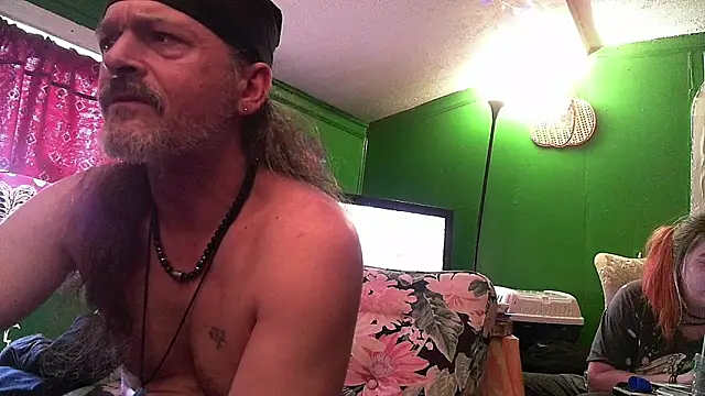 HippieDad333 online show from 04.12.26