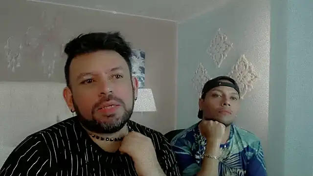 Snapshot of Max_Rivers chatting on 10.21.25 Max Rivers online show from 10.21.25