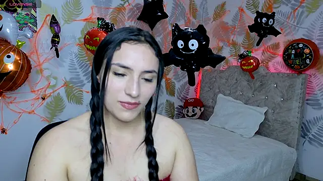 Snapshot of CattleyaAngel chatting on 10.18.25 CattleyaAngel online show from 10.18.25