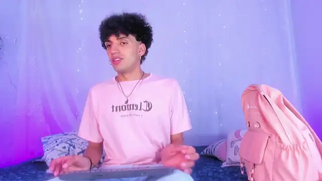 Snapshot of josesweet_ chatting on 10.01.25 josesweet  online show from 10.01.25