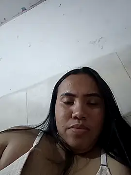 Snapshot of nicayujo chatting on 10.31.25 nicayujo online show from 10.31.25