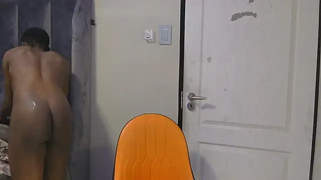 MthondoWeBananaX2 online show from 10.28.25