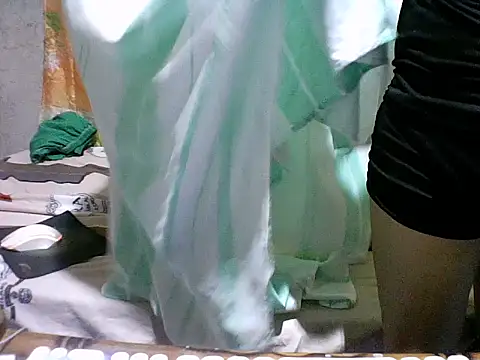 Ella marie14 online show from 04.16.26