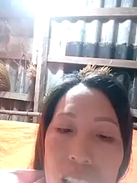 Snapshot of Sera_sexy01 chatting on 10.24.25 Sera sexy01 online show from 10.24.25