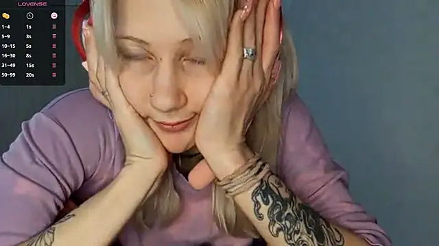 KandaceMassanelli online show from 10.08.25