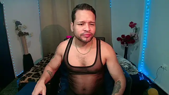 LucasGaeel online show from 04.17.26