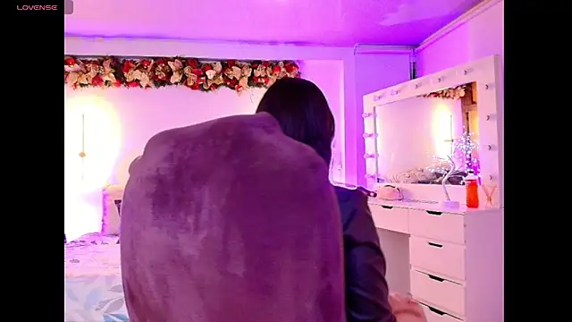 kloe28 online show from 11.15.25