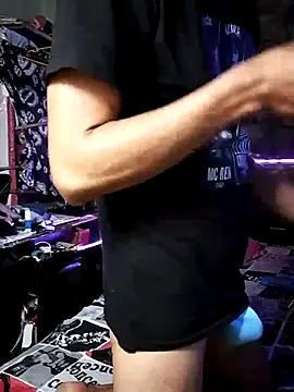 Snapshot of mexi16 chatting on 11.01.25 mexi16 online show from 11.01.25