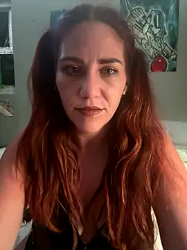 Snapshot of MeliSpice chatting on 09.25.25 MeliSpice online show from 09.25.25