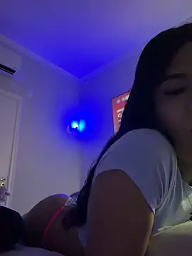 Snapshot of AliciaNinfetinha chatting on 04.05.26 AliciaNinfetinha online show from 04.05.26