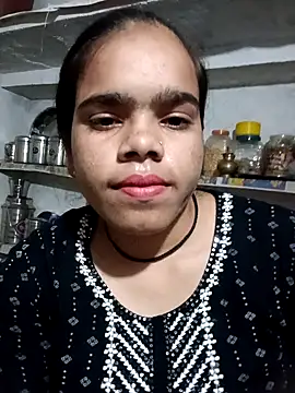 Snapshot of Ok_pooja chatting on 09.25.25 Ok pooja online show from 09.25.25