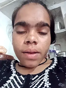 Snapshot of Ok_pooja chatting on 09.29.25 Ok pooja online show from 09.29.25