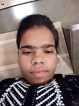 Snapshot of Ok_pooja chatting on 10.01.25 Ok pooja online show from 10.01.25