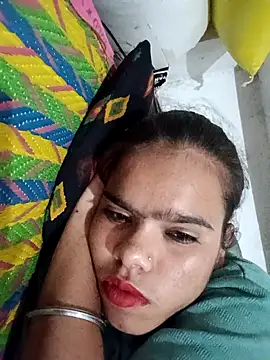 Snapshot of Ok_pooja chatting on 10.08.25 Ok pooja online show from 10.08.25