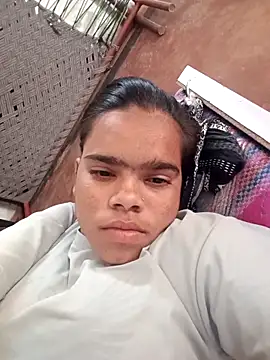 Snapshot of Ok_pooja chatting on 10.15.25 Ok pooja online show from 10.15.25