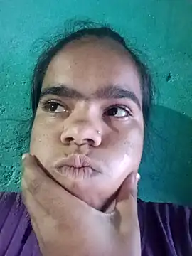 Snapshot of Ok_pooja chatting on 10.30.25 Ok pooja online show from 10.30.25