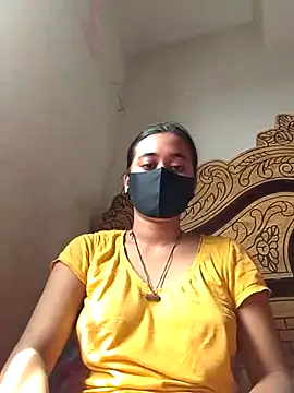 Snapshot of Love_Queen11 chatting on 09.25.25 Love Queen11 online show from 09.25.25