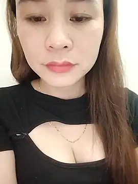 Snapshot of Girl_Shy2000 chatting on 10.12.25 Girl Shy2000 online show from 10.12.25