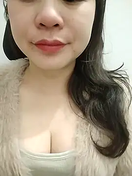 Girl Shy2000 online show from 02.03.26