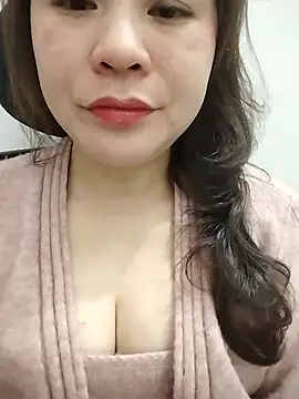 Girl Shy2000 online show from 02.12.26