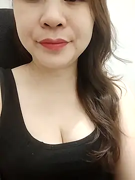 Girl Shy2000 online show from 03.26.26